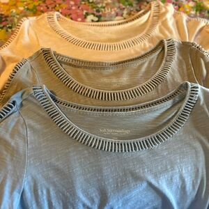 Soft surroundings size small tops